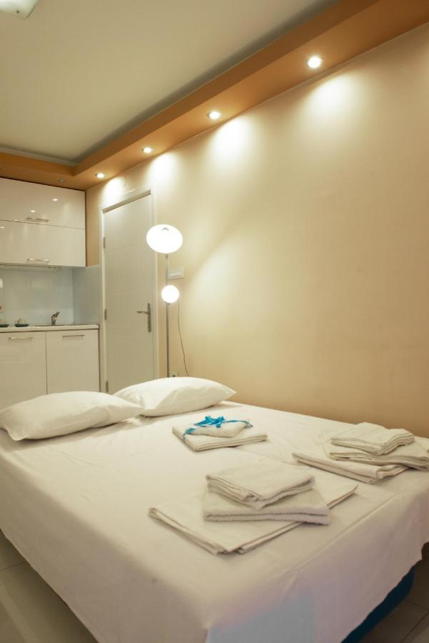 Turist Apartment Ni Esterno foto